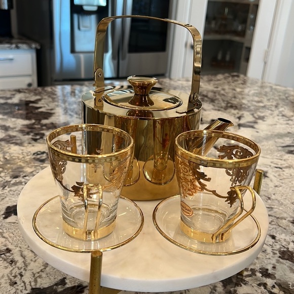 NWT GOLD METAL TEA POT 1.5 LITER - Picture 6 of 17